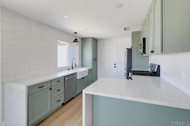 4130 32 Vista Grande Drive, San Diego, CA 92115