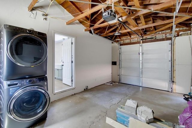 4130 32 Vista Grande Drive, San Diego, CA 92115