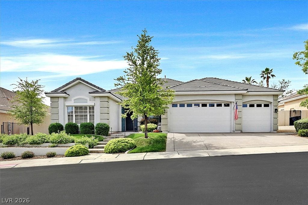 10813 Cedar Forest Avenue, Las Vegas, NV 89144 — exterior