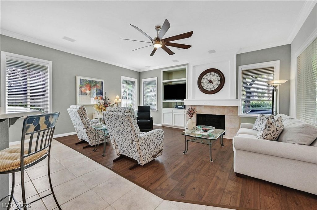 10813 Cedar Forest Avenue, Las Vegas, NV 89144 — photo 3