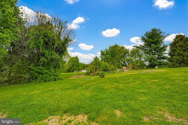 404 RIVER CORNER RD, Conestoga, PA 17516