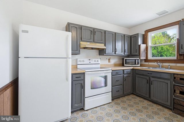 404 RIVER CORNER RD, Conestoga, PA 17516