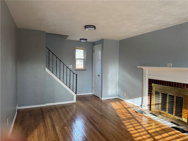 231 Jonquil Place, Mt Lebanon, PA 15228