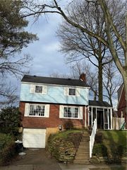 231 Jonquil Place, Mt Lebanon, PA 15228