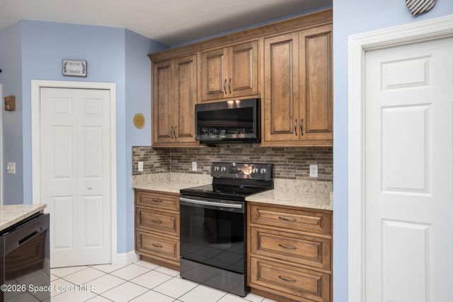 7964 Timberlake Drive, West Melbourne, FL 32904