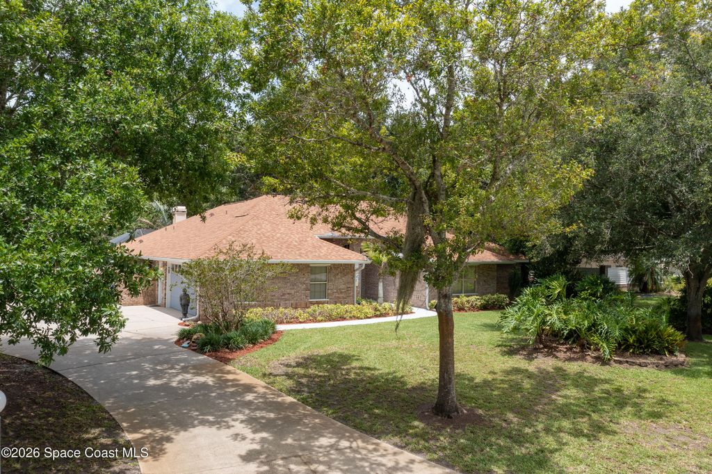 7964 Timberlake Drive, West Melbourne, FL 32904