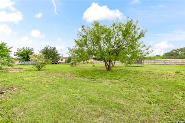 210 S County Road 5601, Castroville, TX 78009