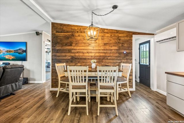 210 S County Road 5601, Castroville, TX 78009