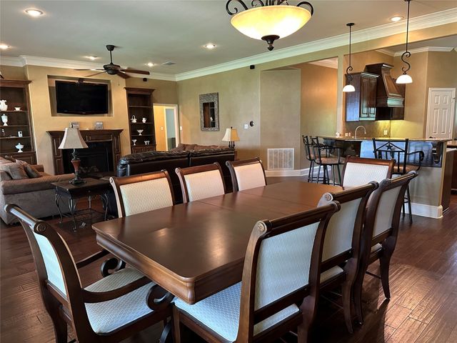 23196 J E B Circle, Frankston, TX 75763
