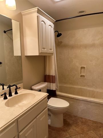 23196 J E B Circle, Frankston, TX 75763