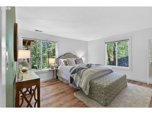 6 BERNINI Ct, Lake Oswego, OR 97035