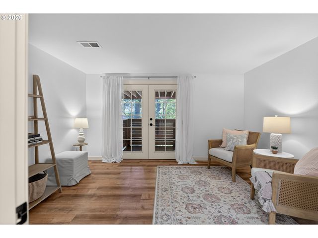 6 BERNINI Ct, Lake Oswego, OR 97035