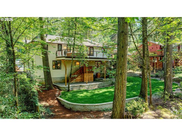 6 BERNINI Ct, Lake Oswego, OR 97035