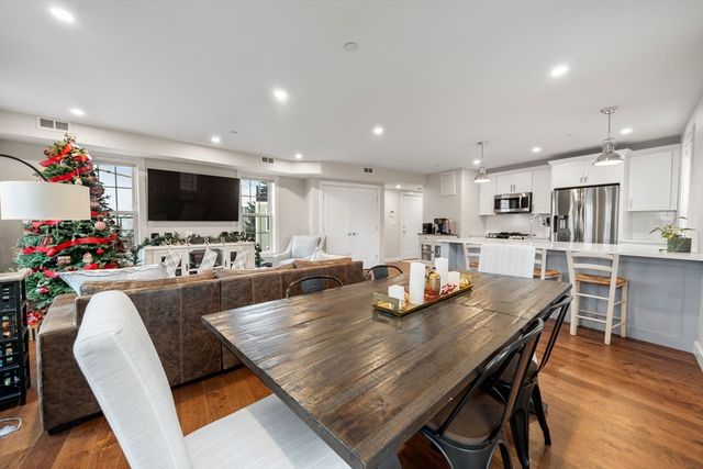 20 Crestway Road 3, Boston, MA 02128