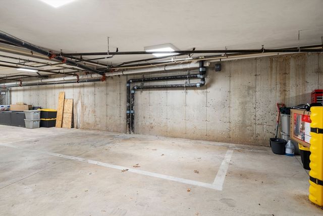 20 Crestway Road 3, Boston, MA 02128