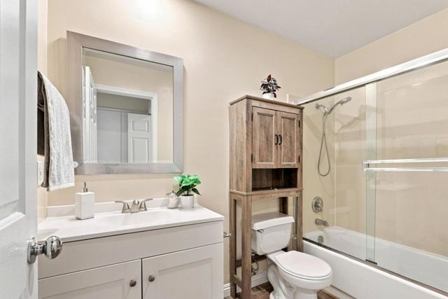 7100 Rainbow Drive 33, San Jose, CA 95129