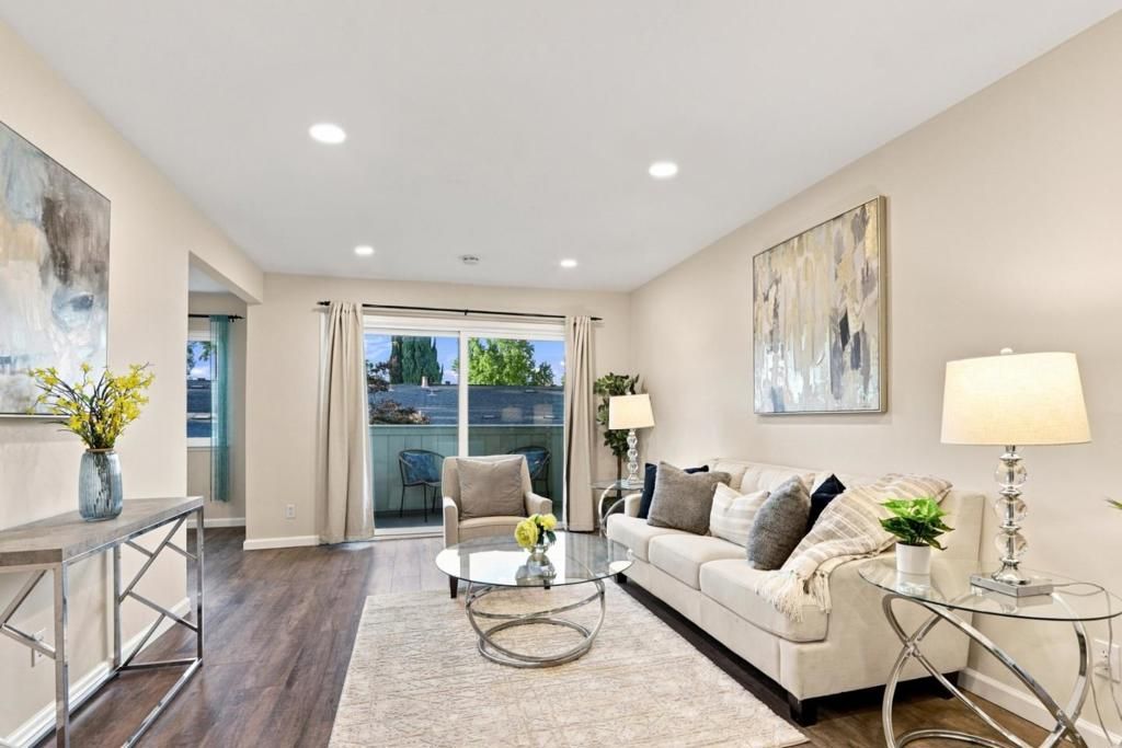 7100 Rainbow Drive 33, San Jose, CA 95129