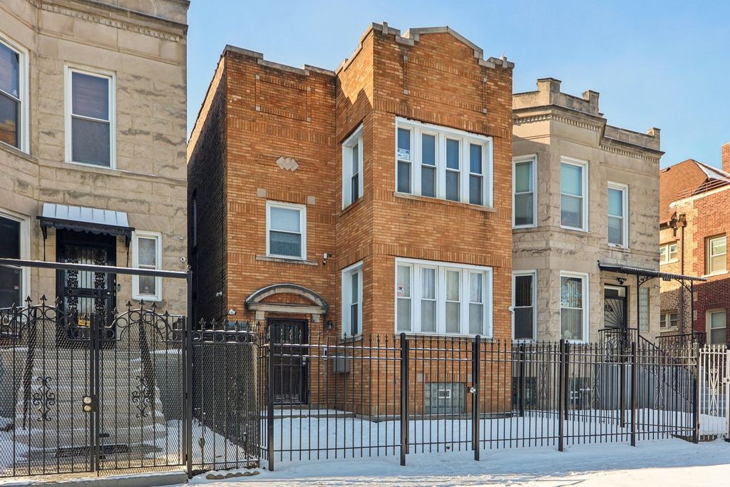 412 N Pine Avenue, Chicago, IL 60644