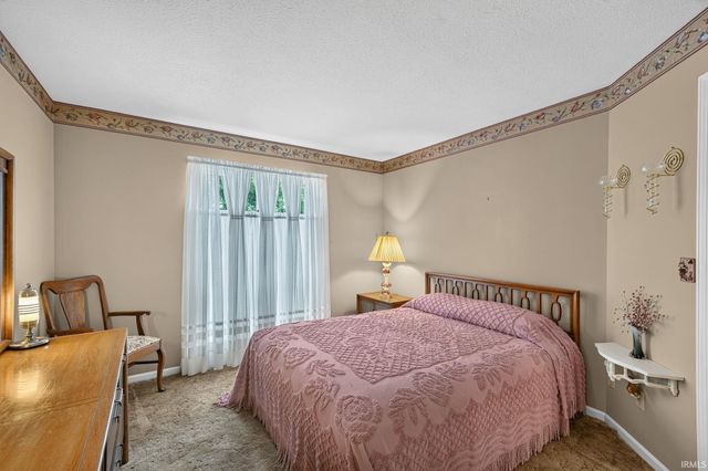 24531 NE CE Dah Drive, Elkhart, IN 46516