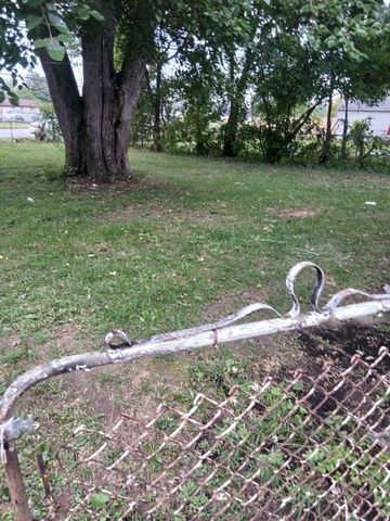 1735 Meadow Lane, Inkster City, MI 48141