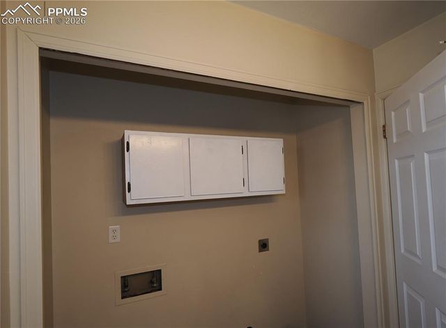 6870 Chippewa Road, Colorado Springs, CO 80915