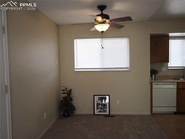 6870 Chippewa Road, Colorado Springs, CO 80915