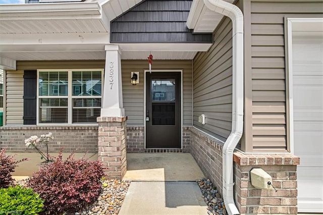 3837 Copperfield Court, High Point, NC 27265
