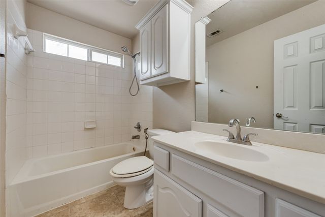 1404 Ashby Drive, Lewisville, TX 75067