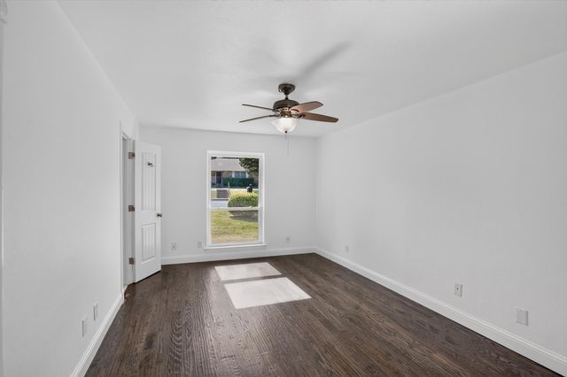 1438 Vicki Lane, Cedar Hill, TX 75104