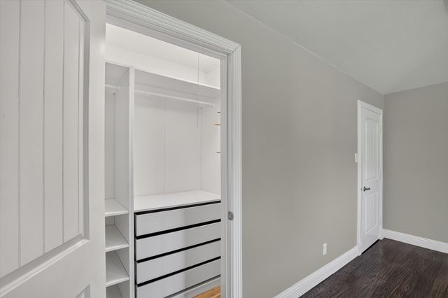 1438 Vicki Lane, Cedar Hill, TX 75104