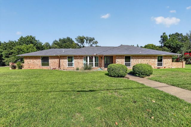 1438 Vicki Lane, Cedar Hill, TX 75104
