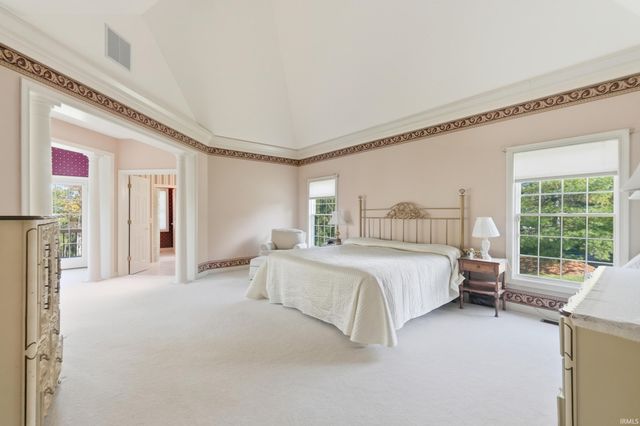 11136 Creekwood Court, Fort Wayne, IN 46814