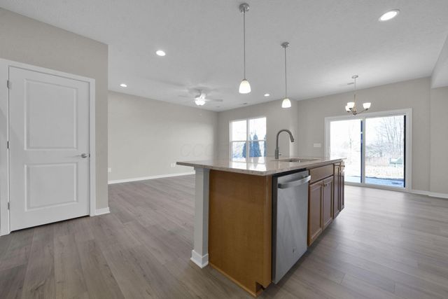 5515 Fawnsbury Court, Powell, OH 43065