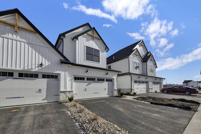 5515 Fawnsbury Court, Powell, OH 43065