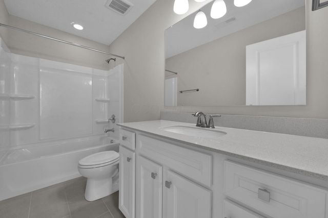 5515 Fawnsbury Court, Powell, OH 43065