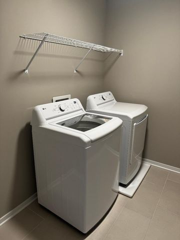 5515 Fawnsbury Court, Powell, OH 43065