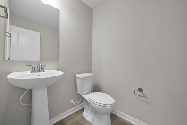 5515 Fawnsbury Court, Powell, OH 43065