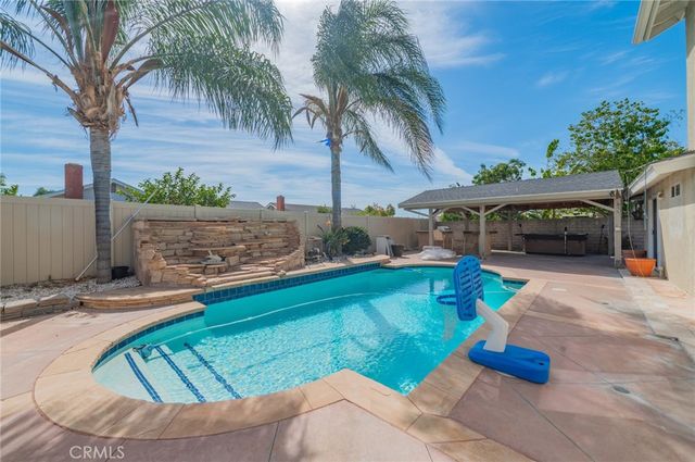 24462 Redlen, Lake Forest, CA 92630