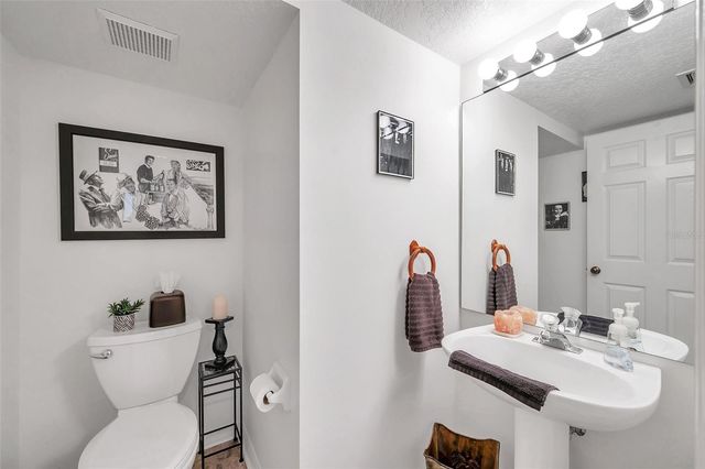 1914 NORTHFORK CIRCLE, Clearwater, FL 33760