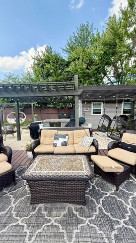 4105 S Hedgewood Drive, Bloomington, IN 47403