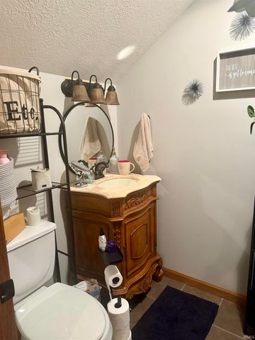 4105 S Hedgewood Drive, Bloomington, IN 47403