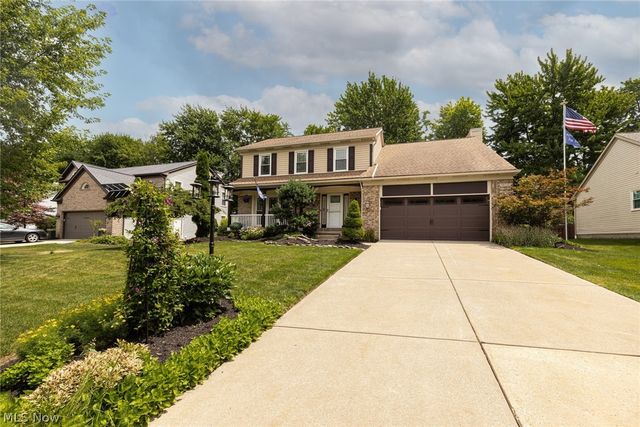 18717 Walnut Drive, Strongsville, OH 44149