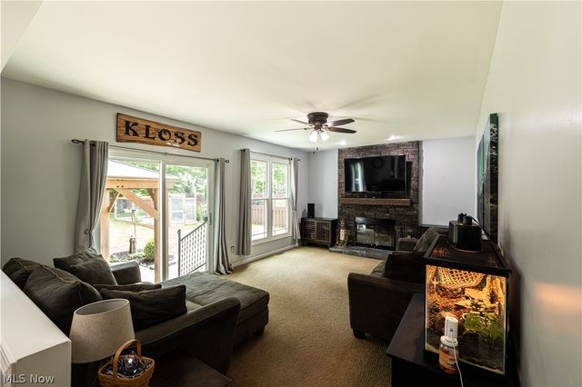 18717 Walnut Drive, Strongsville, OH 44149