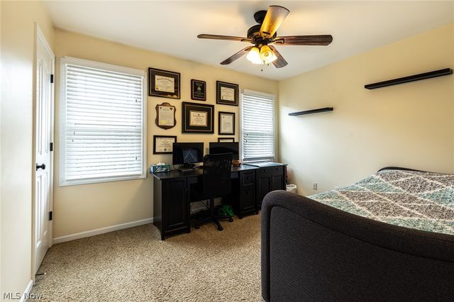 18717 Walnut Drive, Strongsville, OH 44149