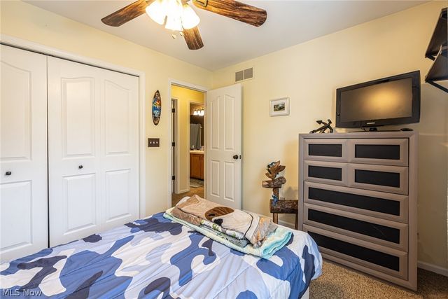18717 Walnut Drive, Strongsville, OH 44149