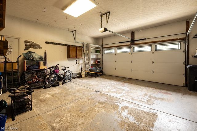 18717 Walnut Drive, Strongsville, OH 44149