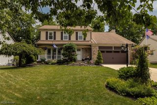 18717 Walnut Drive, Strongsville, OH 44149