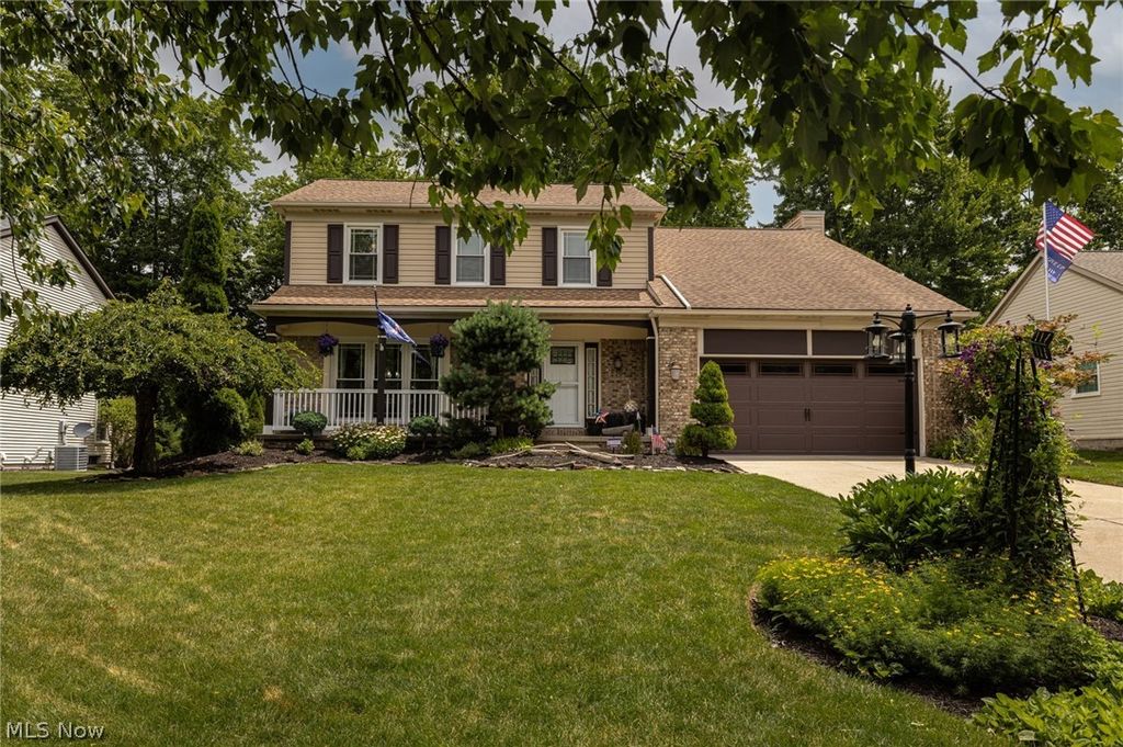 18717 Walnut Drive, Strongsville, OH 44149
