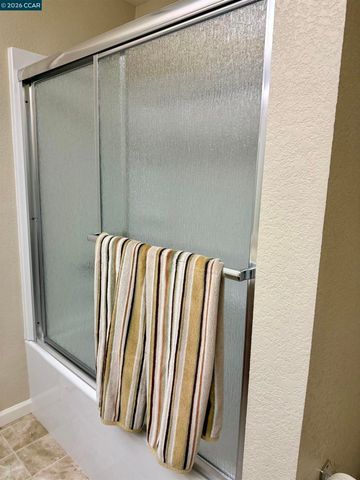 801 Dover, Hercules, CA 94547