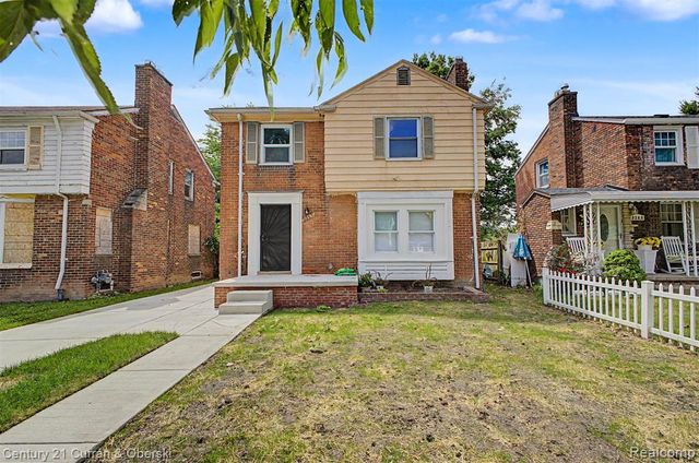 9263 Rosemont St Avenue, Detroit, MI 48228